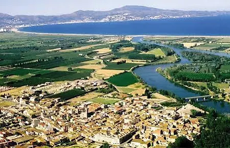 Raquel's - Habitacions I Turistics -